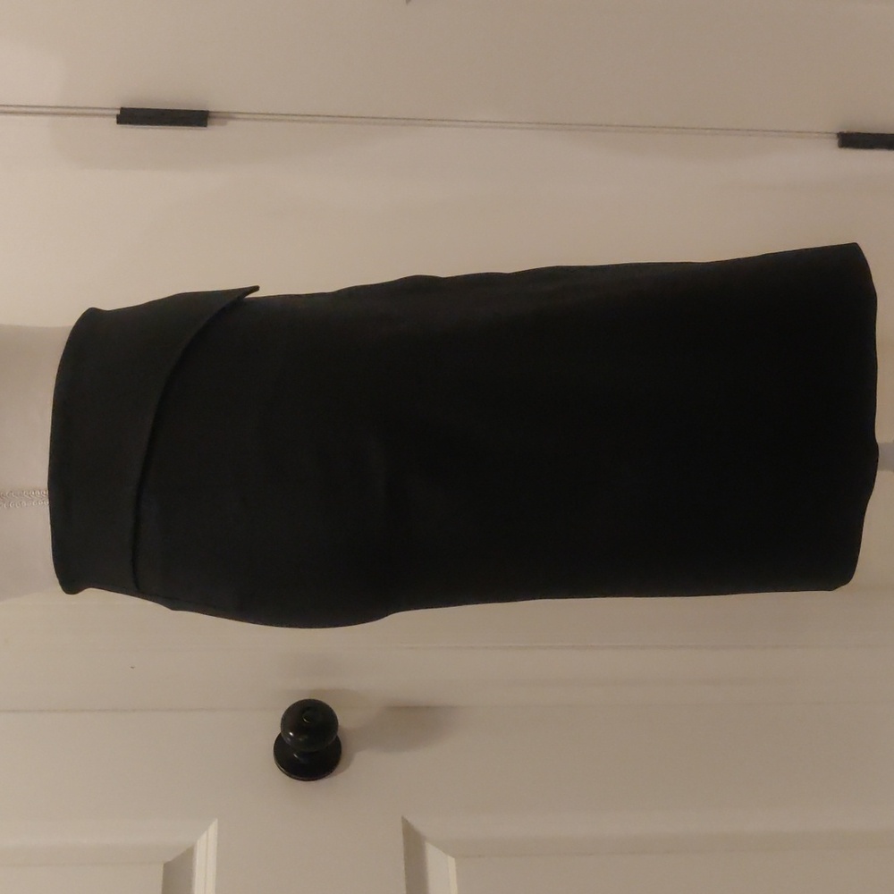 Karen Millen Black Pencil Assymetrical Lined Skirt with Buckle Detail Sz 2 - Picture 5 of 11